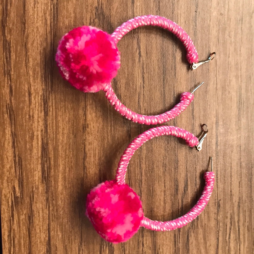 Pom Pom hoops